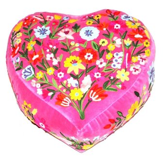 Cushion canvas velvet heart with flowers in Fuchsia