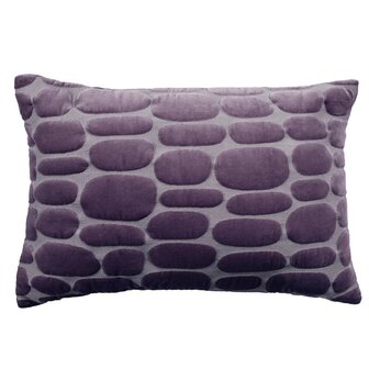 Boulder geborduurd kussen Plum voorkant