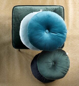 Olly &ndash; &Oslash;40 cm &ndash; Rond velvet sierkussen &ndash; Provincial Blue 💎