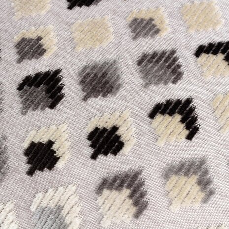 Lexington Cushion Grijs Zwart detail