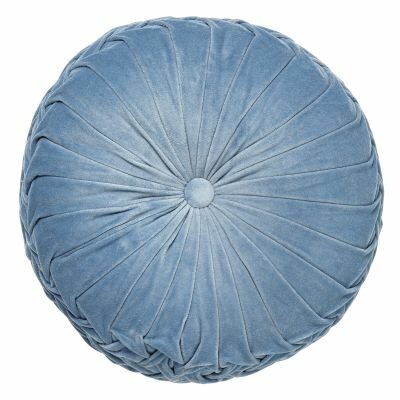 KAJA – Rond sierkussen Ø40 cm – Provincial Blue – Lichtblauw velvet 🌊✨