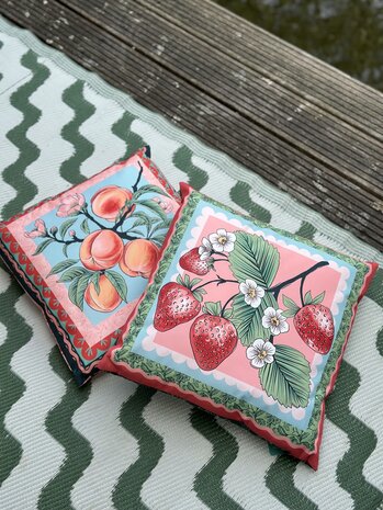 Buitenkussen - Anemone Strawberries – 43x43 cm 