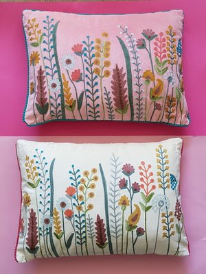 Sierkussen bloementuin velvet - roze 35x50