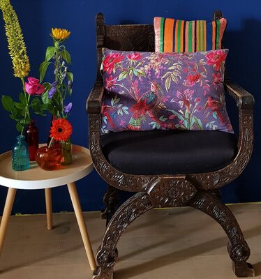 Gestreept velvet kussen 35x50