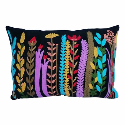 Geborduurd kussen met wilde bloemen - zwart 48x30
