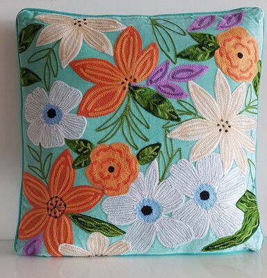 Aqua velvet kussen met bloemen - 45x45