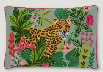 Sierkussen met luipaard in de jungle - 40x60