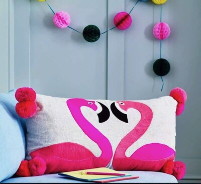 Cushion with flamingo's 30x60