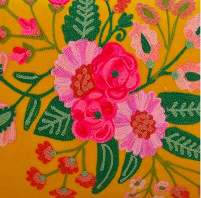 Velvet sierkussen met bloemen - Geel 30x50