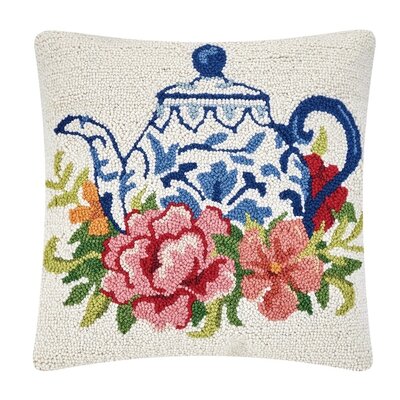Hook pillow floral teapot 45x45