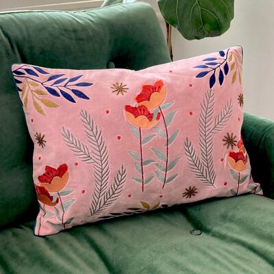 Pink velvet decorative cushion with embroidered flowers - 35x50