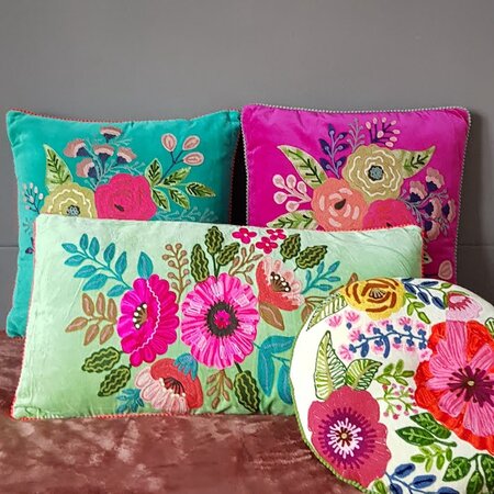 Aqua velvet kussen met roze bloemen - 35x70