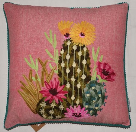 Sierkussen met cactus - roze 45x45