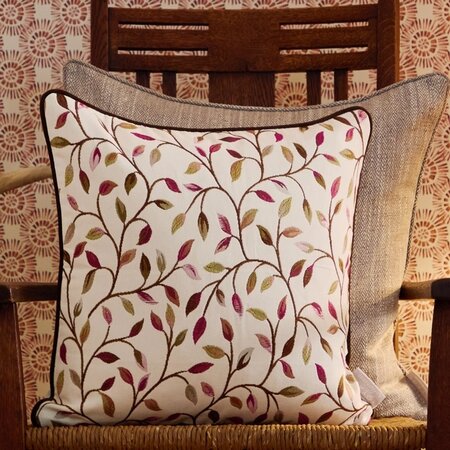 Cushion cover – Cervino Woven Jacquard – Damson – 43x43 cm 💜