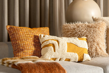 Ellen – Cushion 45x45 cm – Woven Warmth 