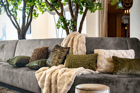 Novi – Cushion 45x45 cm – Sepia 