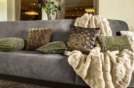 Novi – Cushion 45x45 cm – Sepia 
