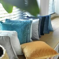 FINN – Cushion 45x45 cm – Velvet – Jadeite 🌿✨